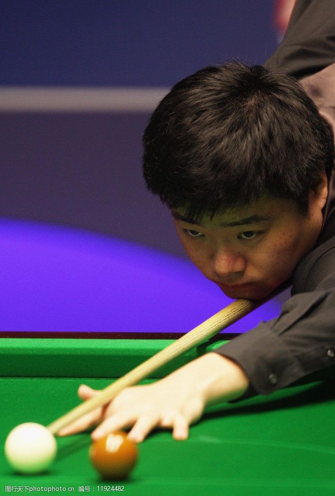 昆首次在主 昆首次在主