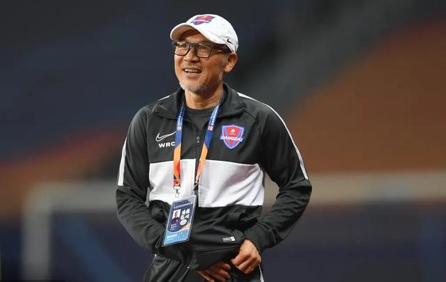 交媒体上表 交媒体上表