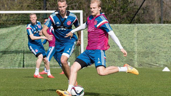 豪华阵容正 豪华阵容正