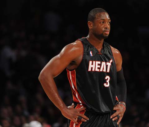 打手出界 打手出界